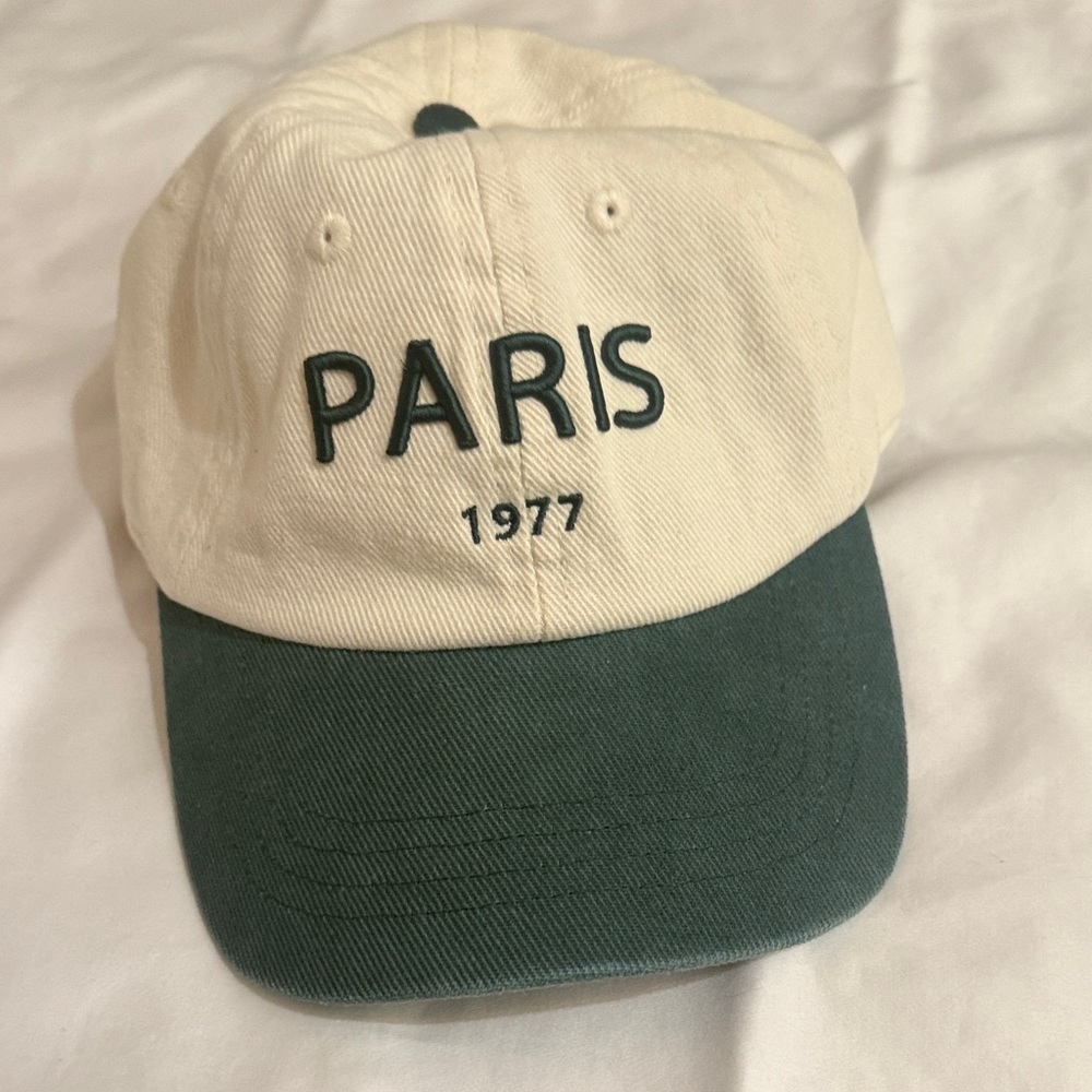 American Eagle PARIS 1977 Baseball Cap